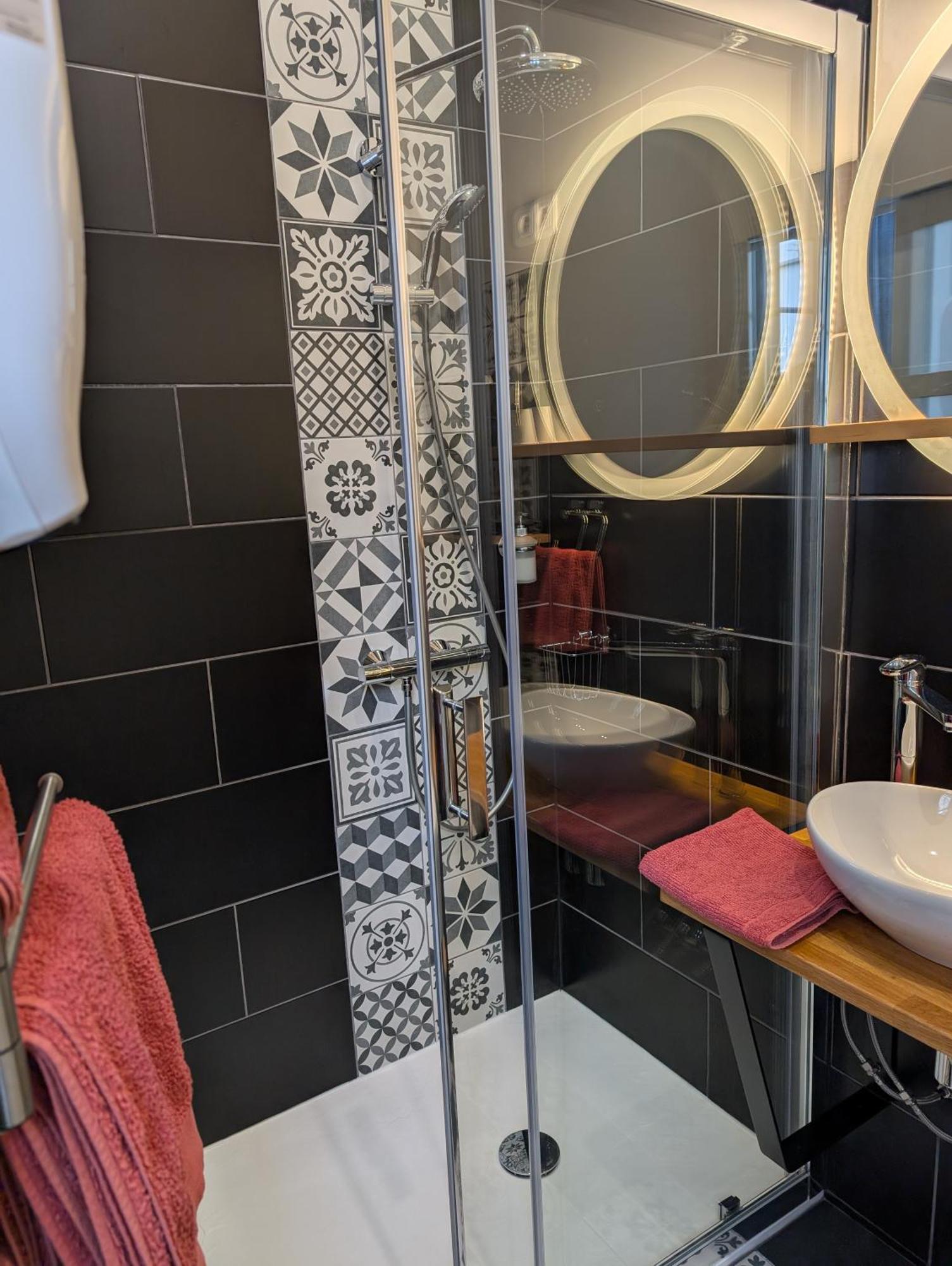Au Logis De Vechillot Panzió Angoulême Kültér fotó